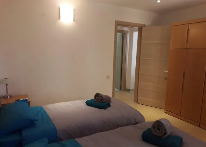 Poolside Luxury With Patio 11a4s Mgarr